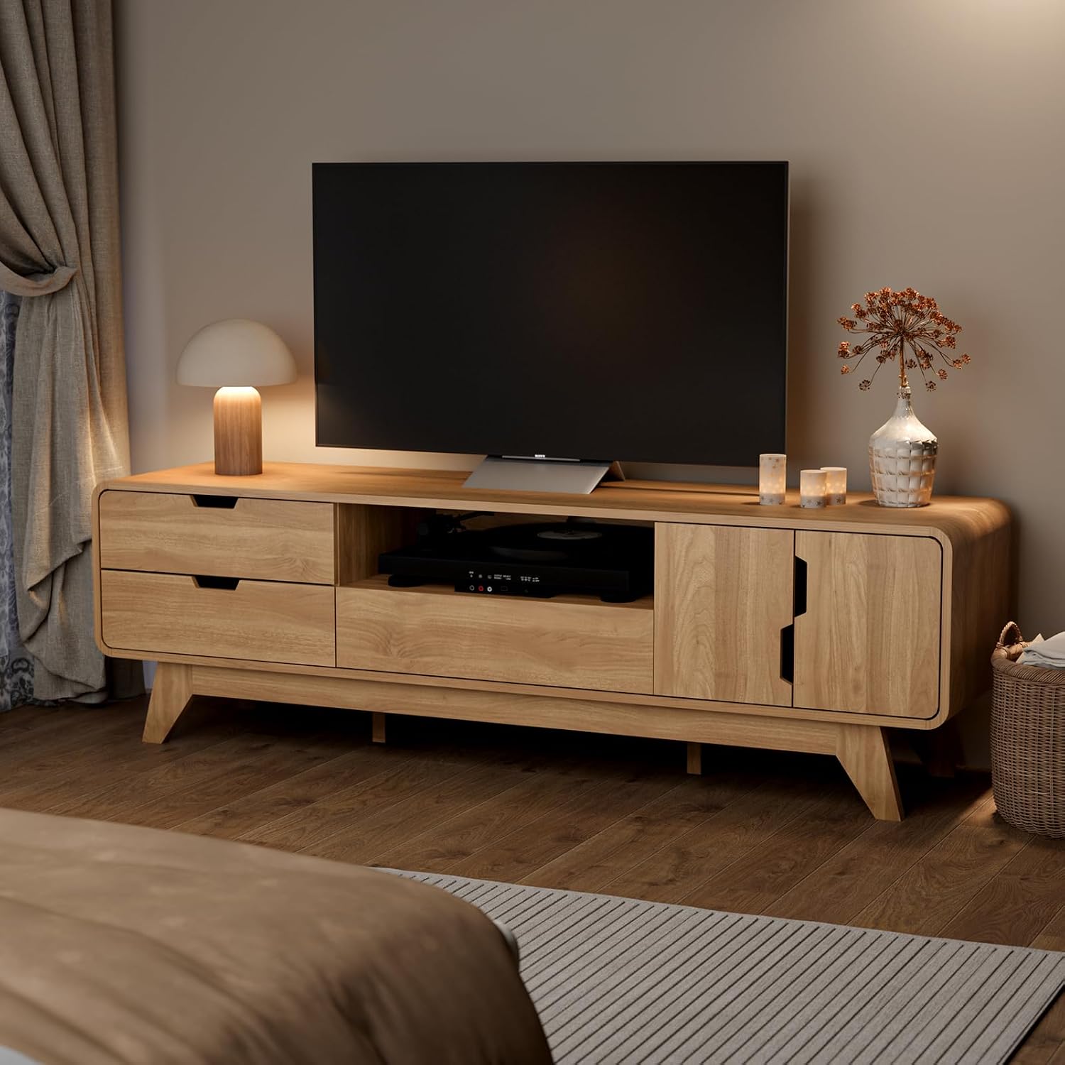 BREEZEHEAT 63' Wood TV Stand, Mid Century Modern TV Stands for TVs up to 70 inch, Entertainment Center with Storage Cabinet and 3 Drawers, Media and TV Console for Living Room, Natural Oak