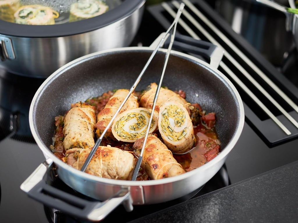 Rösle Silence Pro Serving Pan, Pan with Scratch-Resistant Premium Non-Stick Coating, ProResist, Silicone Handles, 24 cm, 18/10 Stainless Steel, Suitable for Induction, Dishwasher Safe, Silver/Black