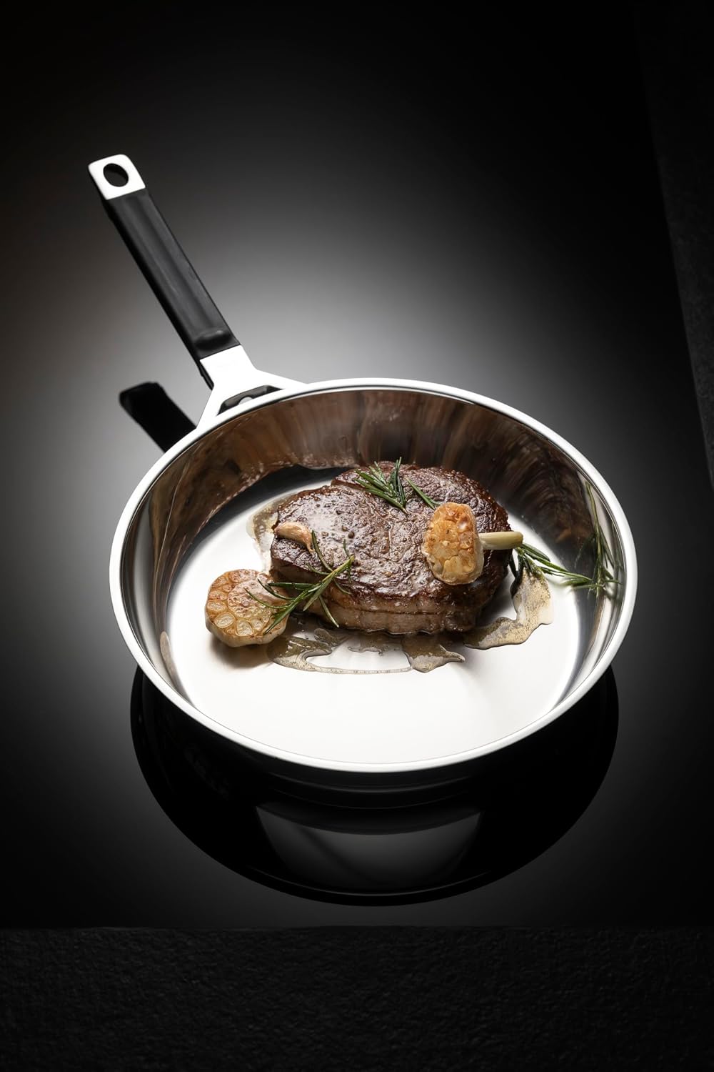 RÖSLE Silence Pro Frying Pan Diameter 20 cm, High-Quality Stainless Steel Frying Pan for Perfect Searing of Steaks and More, Stainless Steel 18/10, Silver/Black, 39 x 21.5 x 8.5 cm