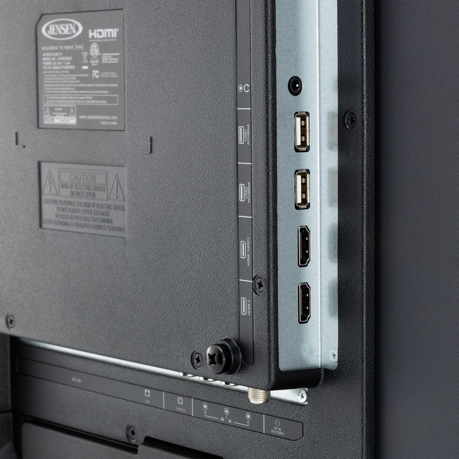 RecPro RV TV 40' Smart TV | 1080p HD | 12V DC | 2X HDMI Ports | Built-in Tuner for Local Stations