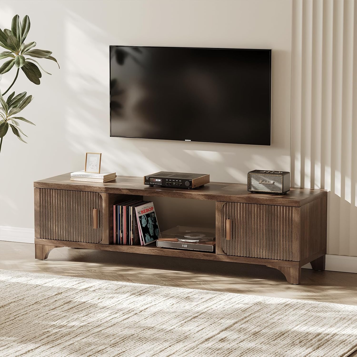 Mid Century Modern TV Stands for 55/60/65 Inch TV Boho Media Console for Living Room Fluted TV Entertainment Center with Storage Wood Television Cabinet for Bedroom