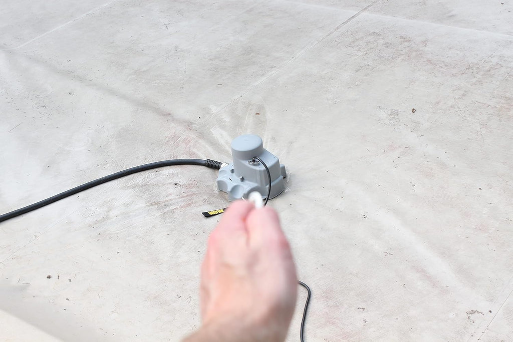 WAYNE WPCP250-1/4 HP Automatic Pool Cover Pump with 25 Foot Power Cord - Up to 1,900 Gallons Per Hour - Automatic On/Off Water Removal Pool Cover Pump