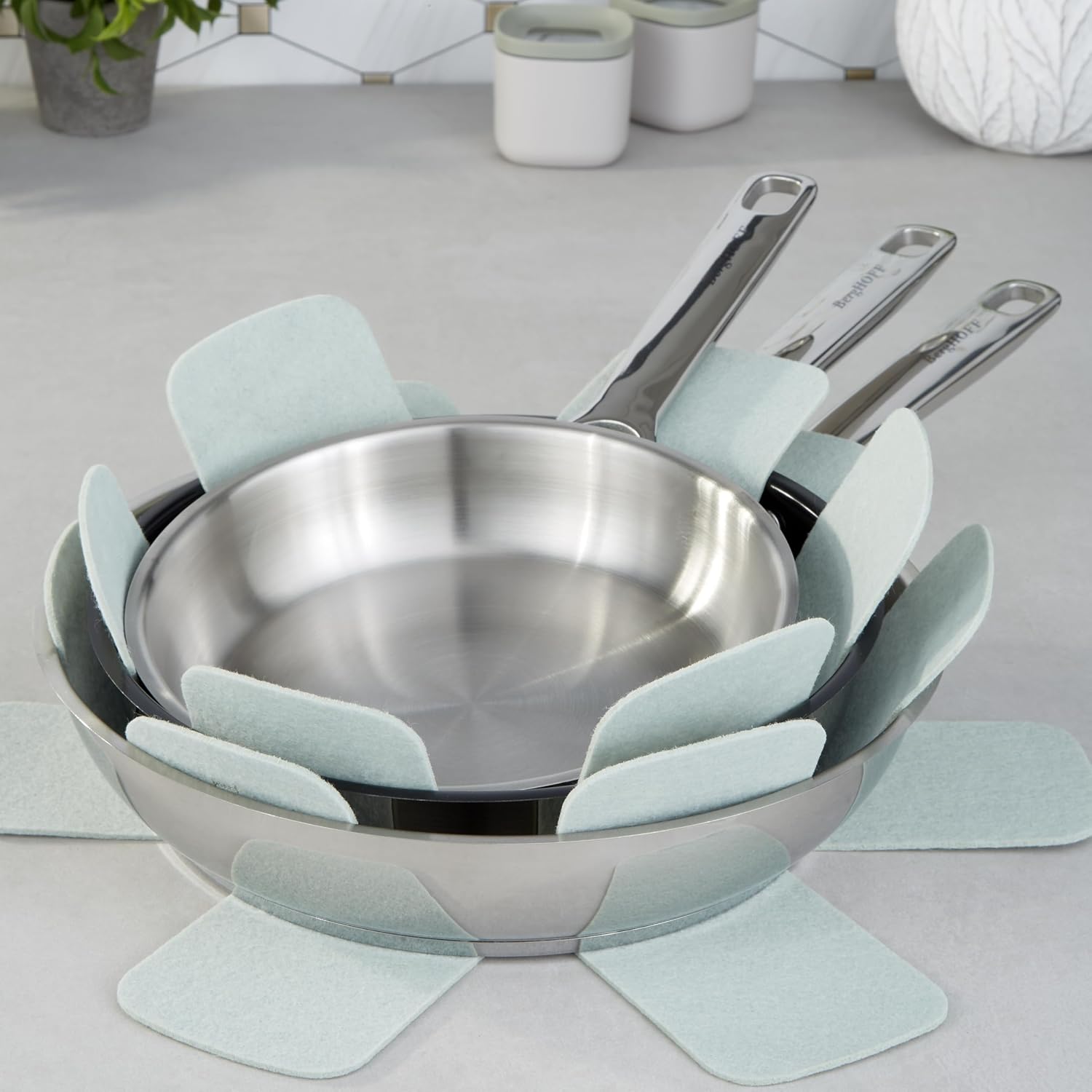Berghoff DiNA Helix Recycled 18/10 Stainless Steel 11' Frying Pan